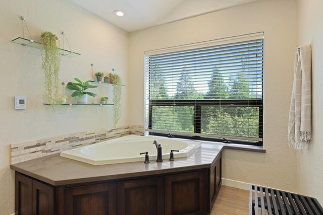 659 Sugarbush, Murphys, CA 95247