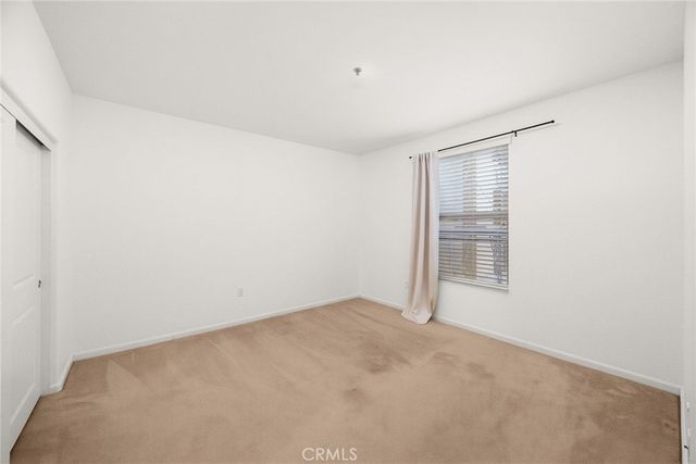 128 N Oak Knoll 206, Pasadena, CA 91101