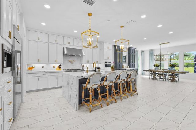 18232 CAYO LARGO PLACE, Lakewood Ranch, FL 34202