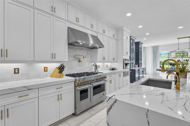 18232 CAYO LARGO PLACE, Lakewood Ranch, FL 34202