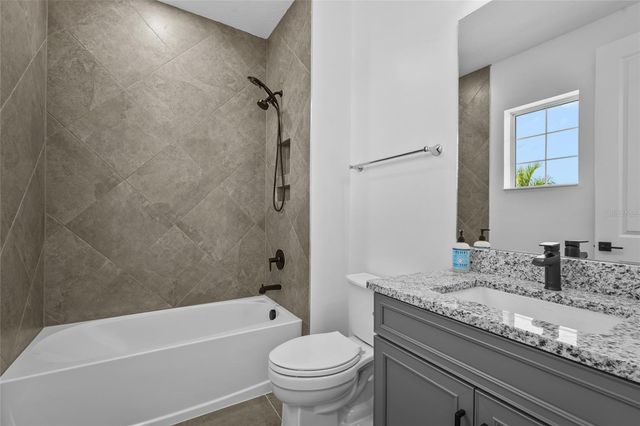 18232 CAYO LARGO PLACE, Lakewood Ranch, FL 34202