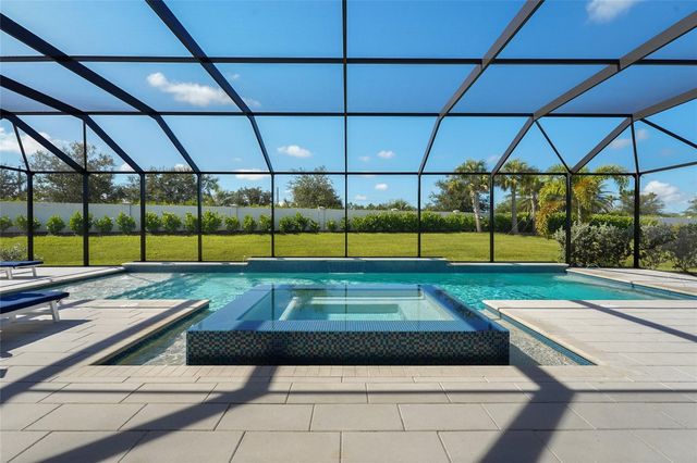 18232 CAYO LARGO PLACE, Lakewood Ranch, FL 34202