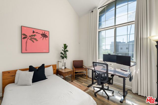 7101 La Tijera Boulevard J201, Los Angeles, CA 90045