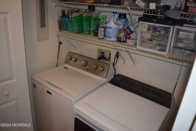 63 Lookout Drive, Manahawkin, NJ 08050