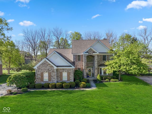 9103 Iris Lane, Zionsville, IN 46077