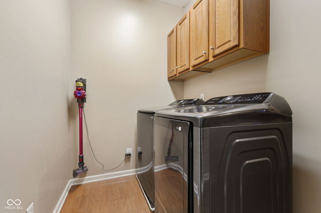 9103 Iris Lane, Zionsville, IN 46077