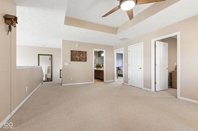 9103 Iris Lane, Zionsville, IN 46077