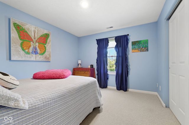 9103 Iris Lane, Zionsville, IN 46077