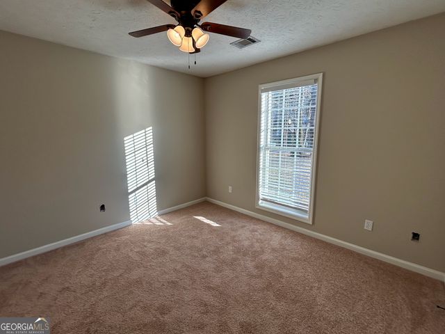 125 Montrose Way, Lagrange, GA 30240