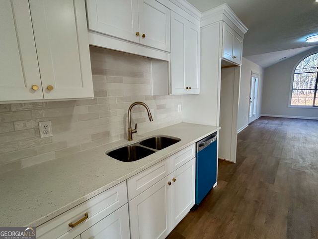 125 Montrose Way, Lagrange, GA 30240