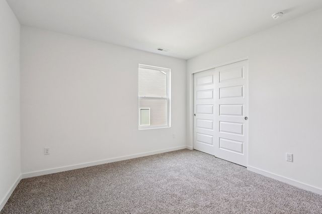 462 Vista Drive, Hampshire, IL 60140