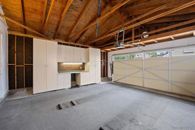 4465 Topaz Ln, Oceanside, CA 92056