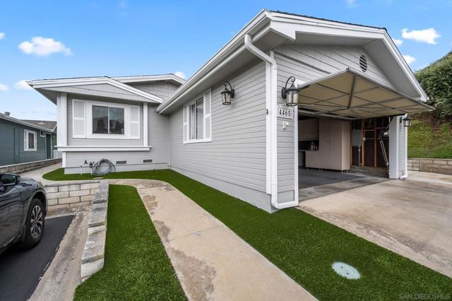 4465 Topaz Ln, Oceanside, CA 92056