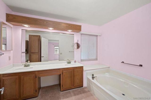 4465 Topaz Ln, Oceanside, CA 92056