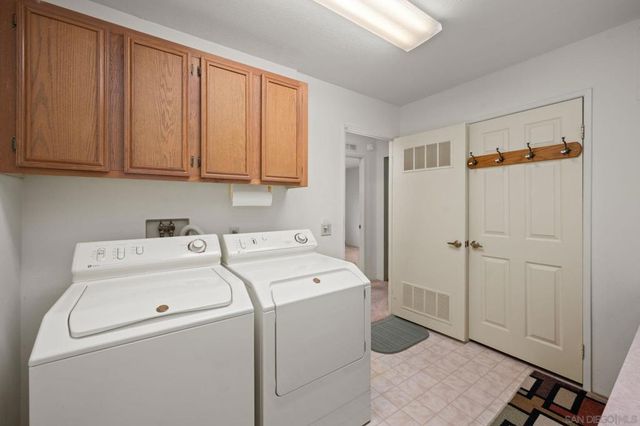 4465 Topaz Ln, Oceanside, CA 92056