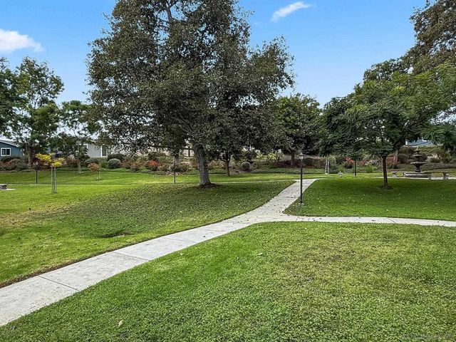 4465 Topaz Ln, Oceanside, CA 92056
