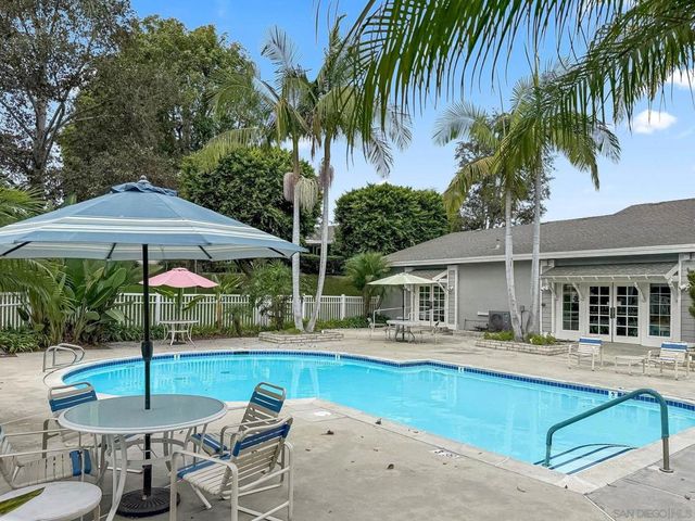 4465 Topaz Ln, Oceanside, CA 92056