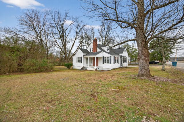 233 Buffalo Valley Rd, Baxter, TN 38544