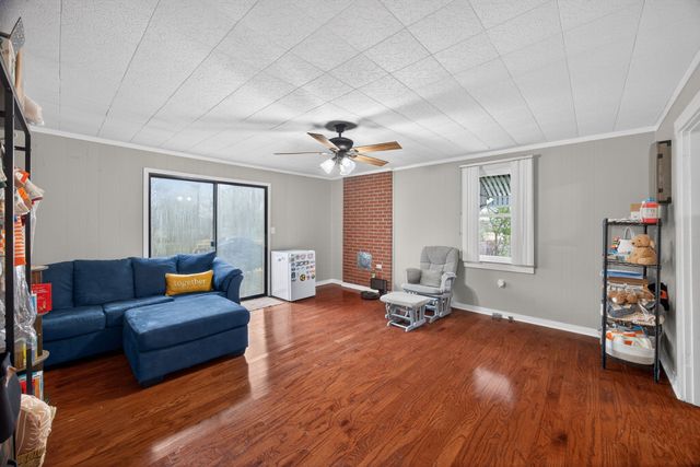 233 Buffalo Valley Rd, Baxter, TN 38544