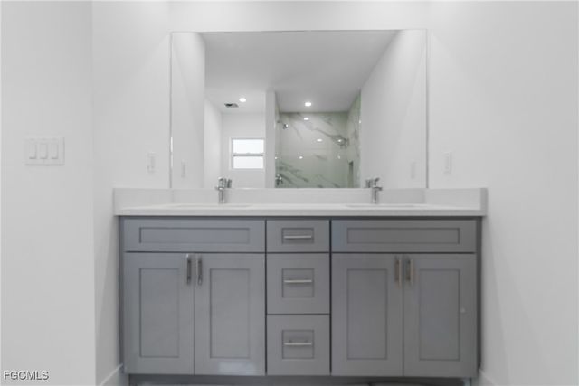 2812 65TH ST W, Lehigh Acres, FL 33971