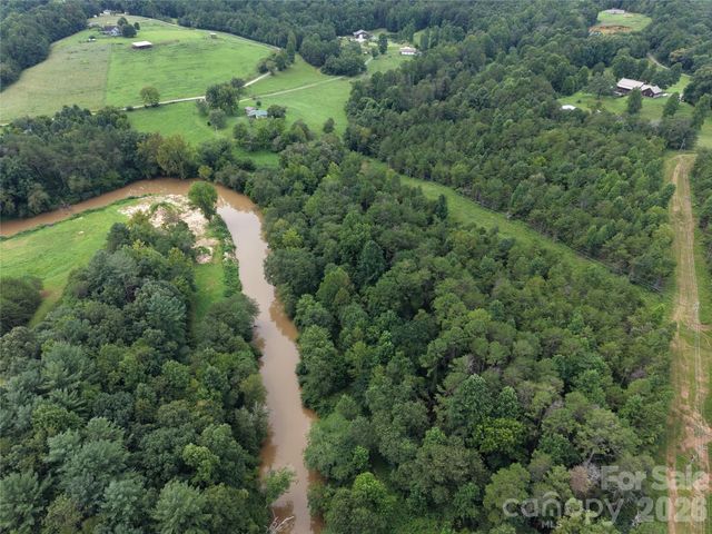 711 Pine Cove Road, Taylorsville, NC 28681