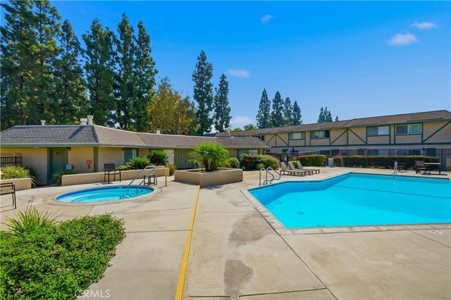 1103 W Francis Street F, Ontario, CA 91762
