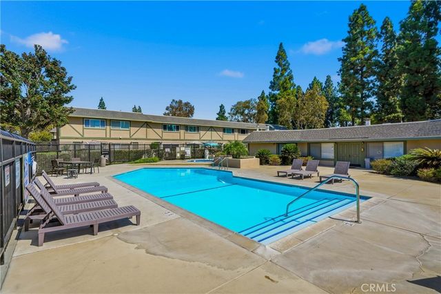 1103 W Francis Street F, Ontario, CA 91762