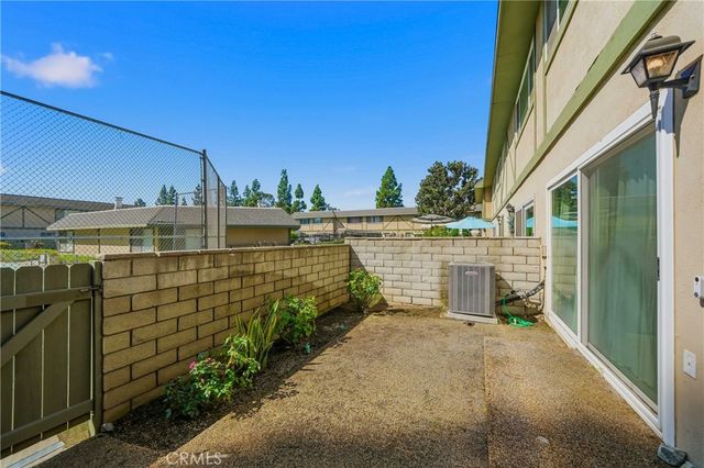 1103 W Francis Street F, Ontario, CA 91762
