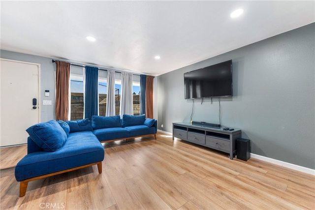 1103 W Francis Street F, Ontario, CA 91762