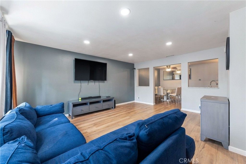 1103 W Francis Street F, Ontario, CA 91762 — photo 2