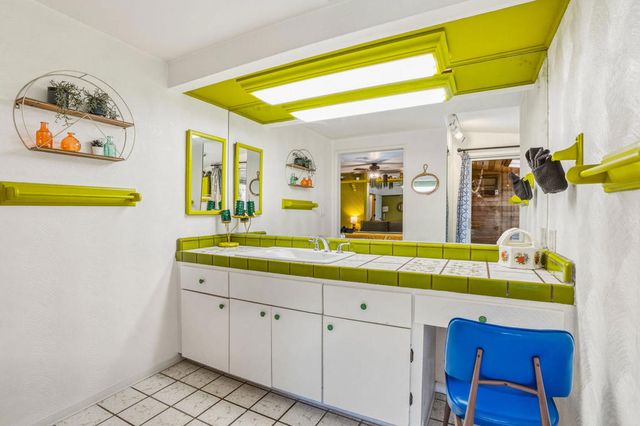 7579 Balsa Avenue, Yucca Valley, CA 92284