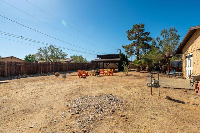 7579 Balsa Avenue, Yucca Valley, CA 92284