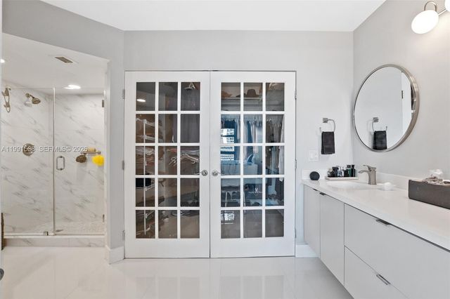 3600 Mystic Pointe Dr 1212, Aventura, FL 33180