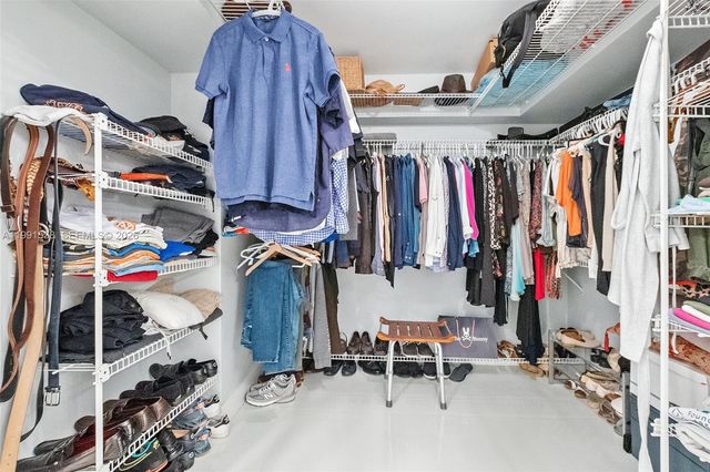 3600 Mystic Pointe Dr 1212, Aventura, FL 33180