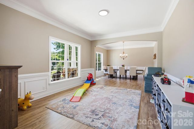 130 Lakeshore Hills Drive, Mooresville, NC 28117