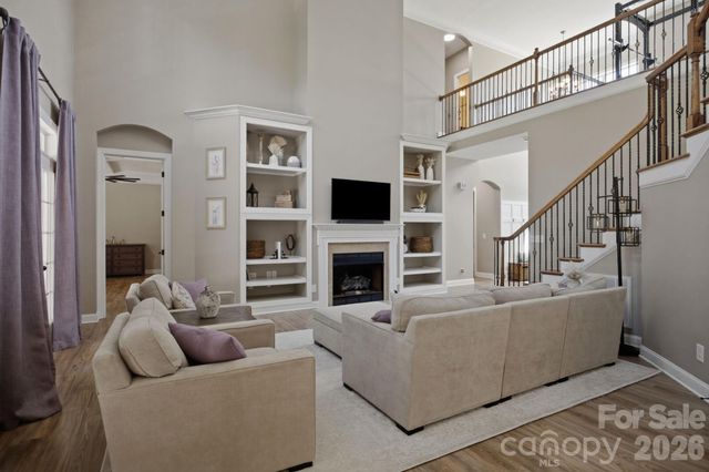 130 Lakeshore Hills Drive, Mooresville, NC 28117