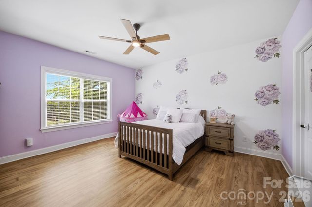 130 Lakeshore Hills Drive, Mooresville, NC 28117