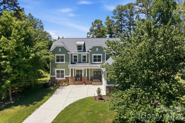 130 Lakeshore Hills Drive, Mooresville, NC 28117