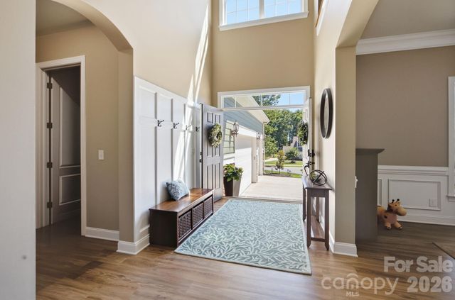 130 Lakeshore Hills Drive, Mooresville, NC 28117