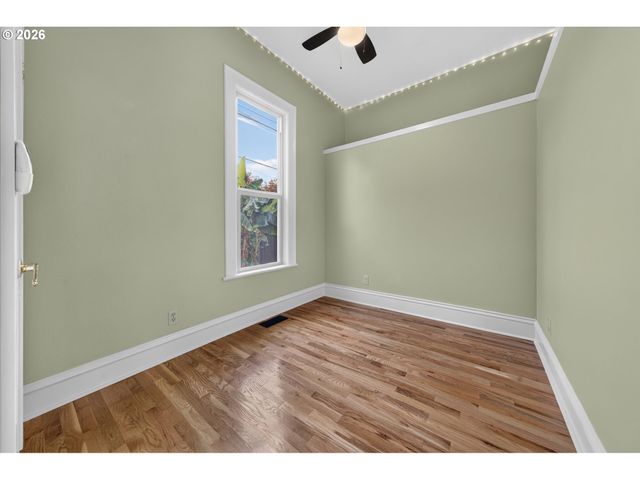841 JACKSON St, Eugene, OR 97402