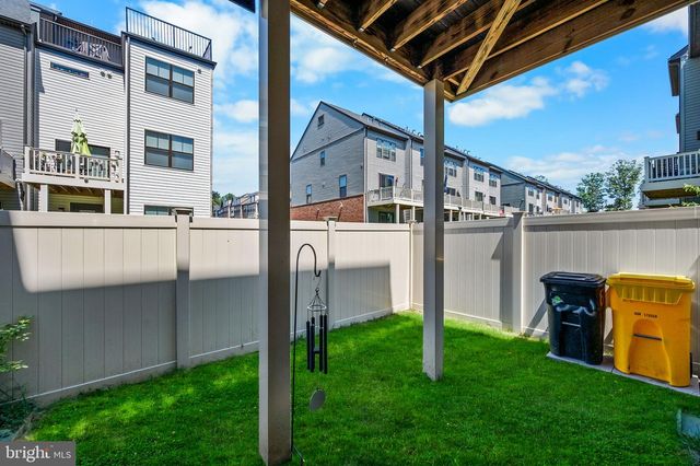 530 LEVANNA LN, Glen Burnie, MD 21060
