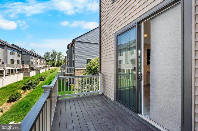530 LEVANNA LN, Glen Burnie, MD 21060