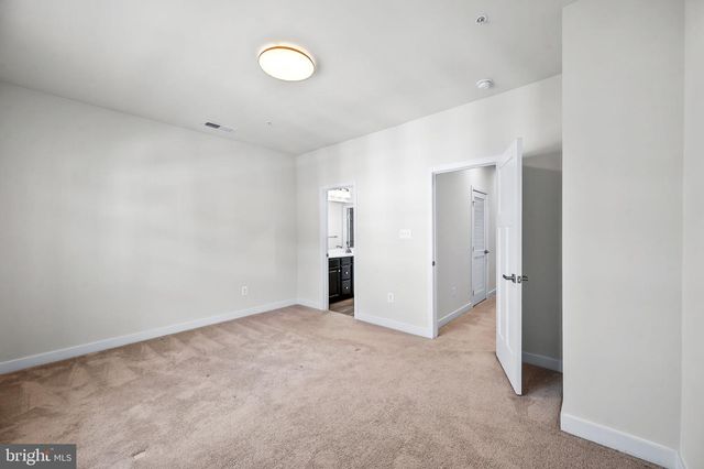 530 LEVANNA LN, Glen Burnie, MD 21060