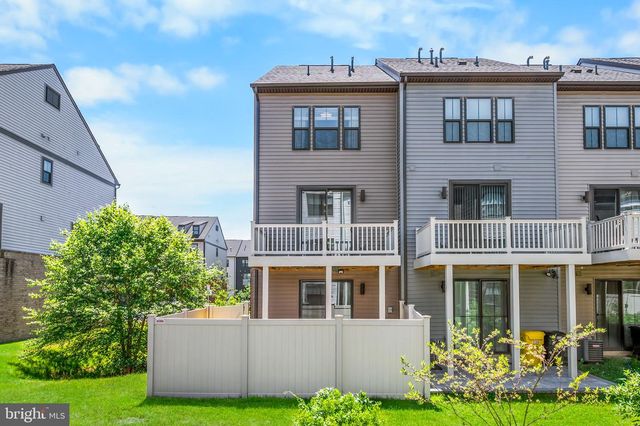530 LEVANNA LN, Glen Burnie, MD 21060