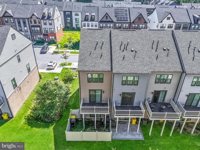 530 LEVANNA LN, Glen Burnie, MD 21060