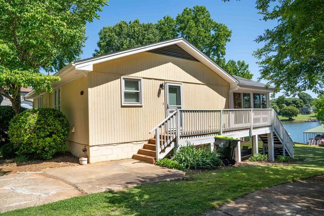 183 Lakeview Drive, Inman, SC 29349