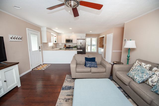 183 Lakeview Drive, Inman, SC 29349
