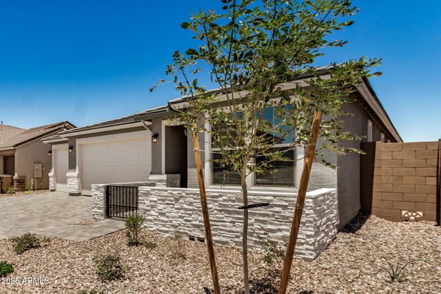 18210 W HESS Street, Goodyear, AZ 85338