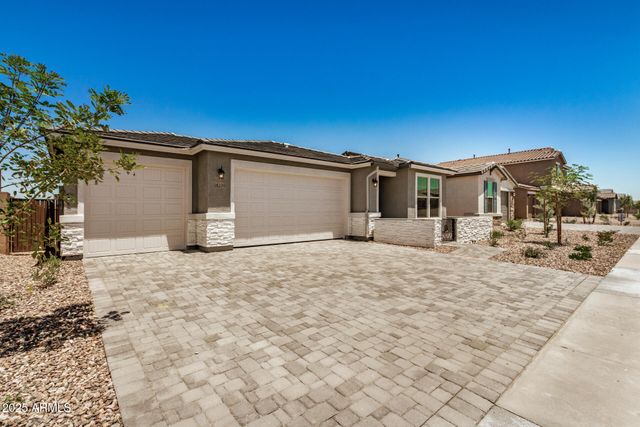 18210 W HESS Street, Goodyear, AZ 85338