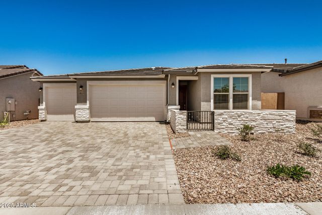18210 W HESS Street, Goodyear, AZ 85338